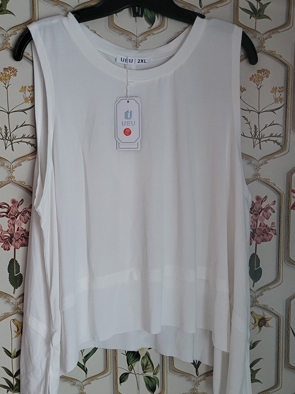 UEU NWT White Sleeveless Layered Tank Top - 2XL